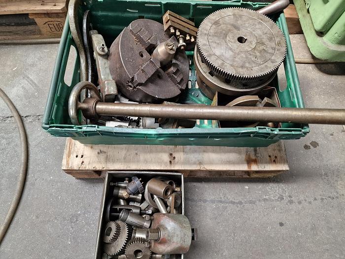 Used HARRISON 12" x 24" STRAIGHT BED CENTRE LATHE