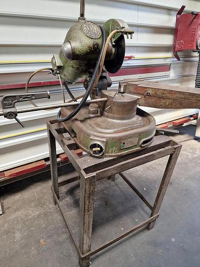 Used MEC BROWN PULL DOWN CIRCULAR SAW