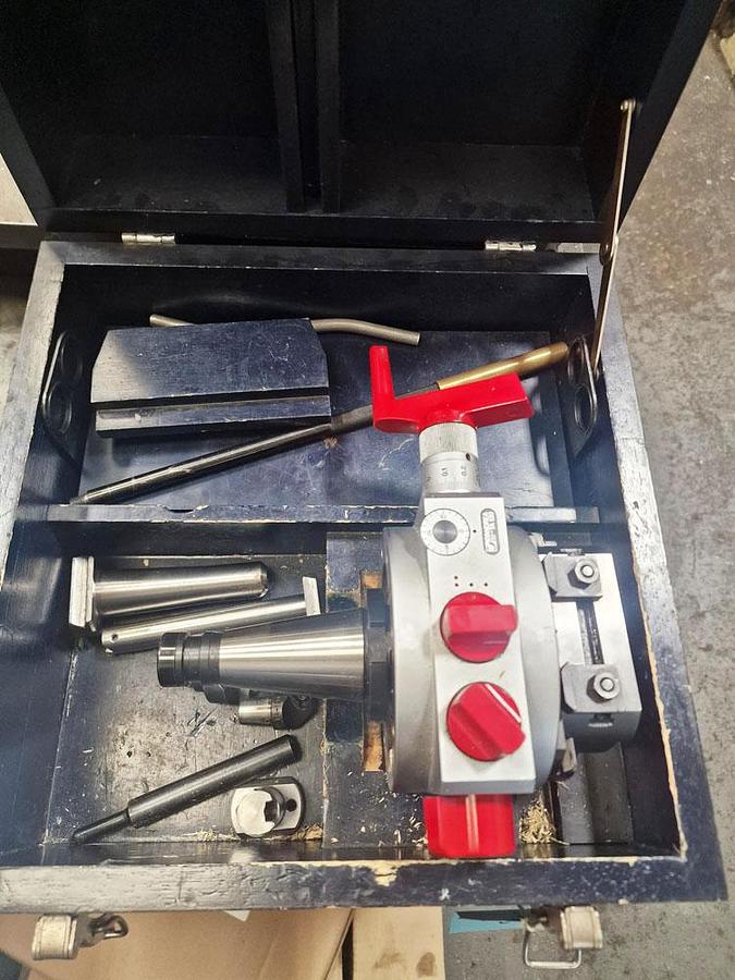 Used D'ANDREA  TA120 AUTOMATIC BORING & FACING HEAD