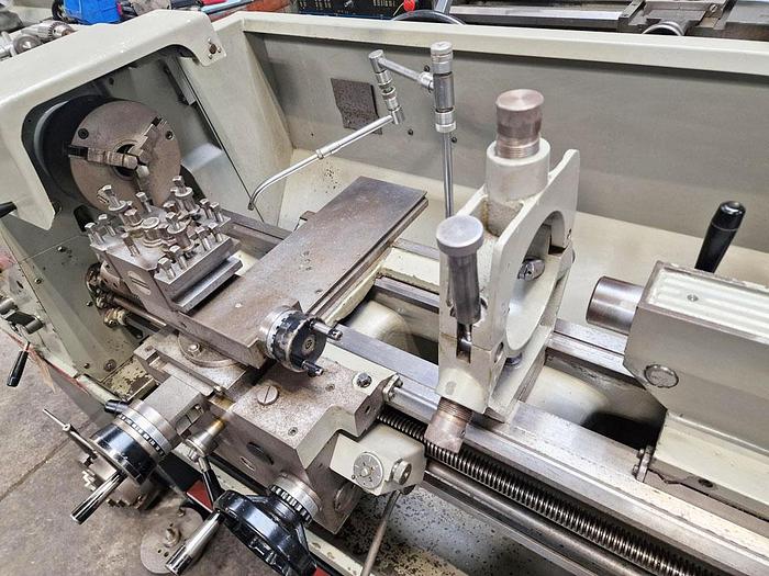 Used COLCHESTER STUDENT 1800 13" x 40" GAP BED CENTRE LATHE