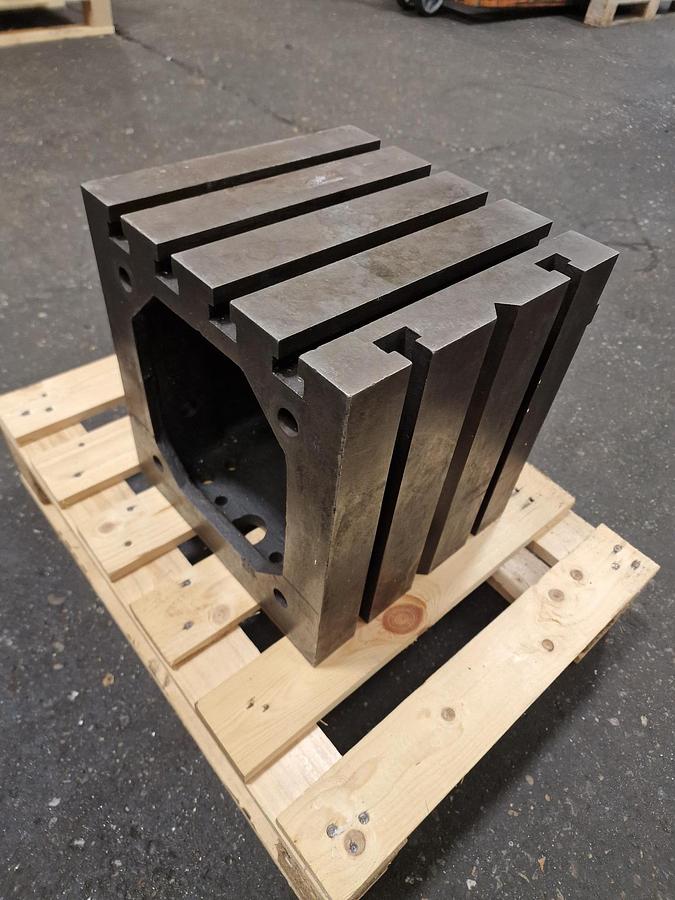 Used UNKNOWN SHAPER TABLE / CUBE 12" x 13" x 11"