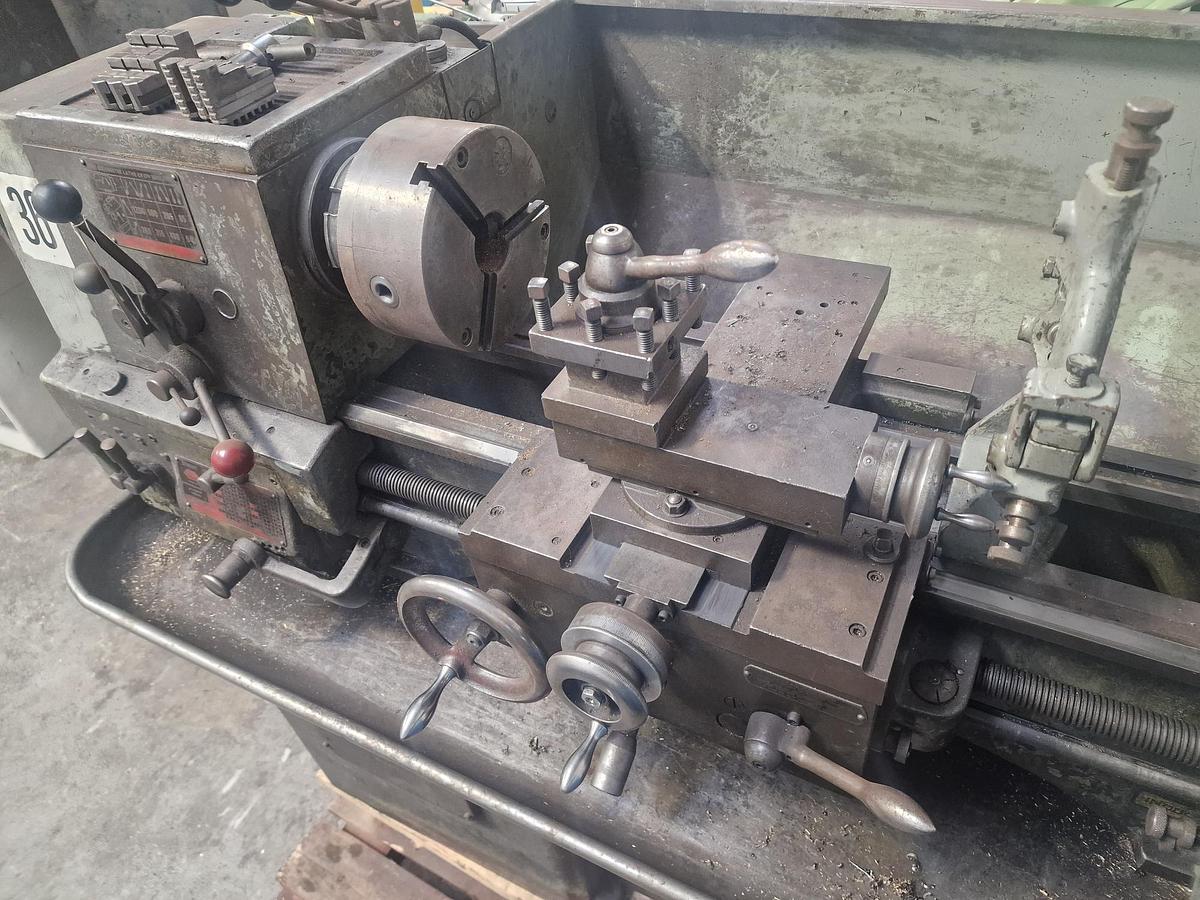 Used COLCHESTER STUDENT Mk.2 13" x 24" GAP BED CENTRE LATHE