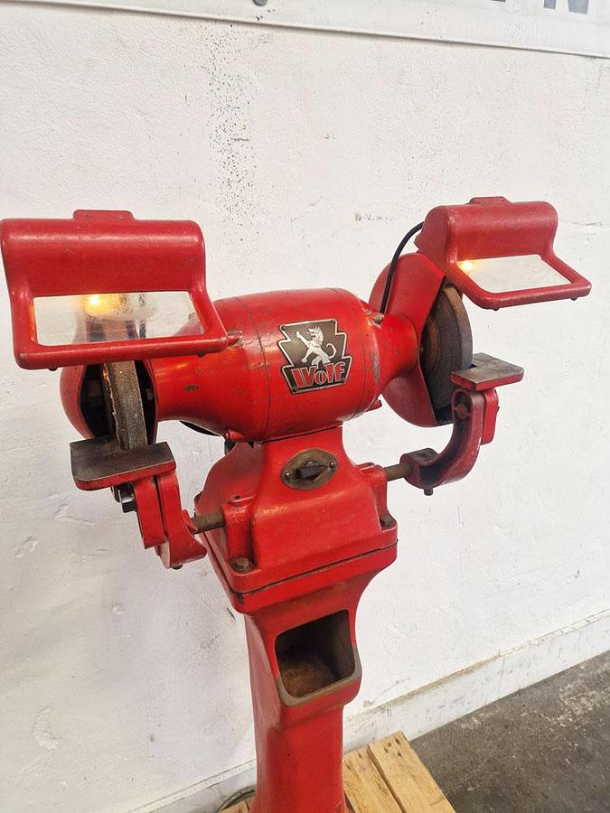 Used WOLF DOUBLE ENDED GRINDER