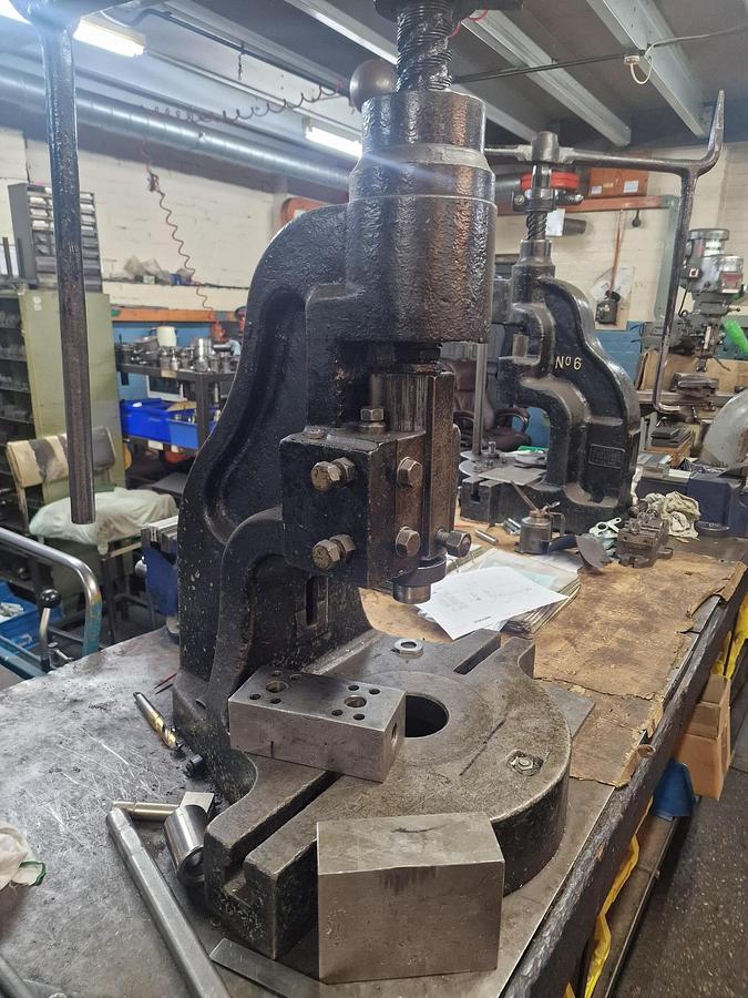 Used NORTON No.6 FLYPRESS