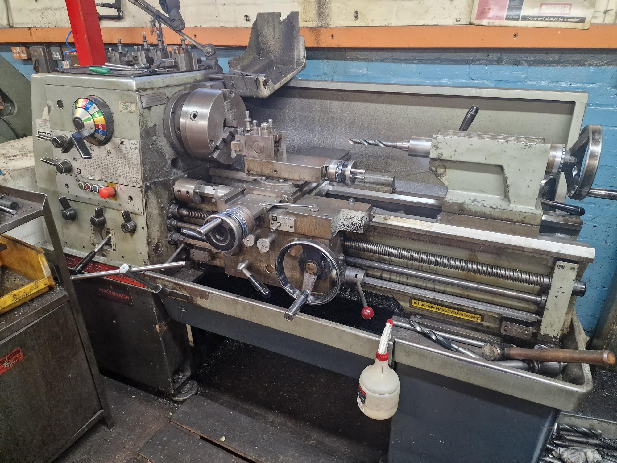 Used COLCHESTER COLCHESTER TRIUMPH 2000 15" x 30" GAP BED CENTRE LATHE