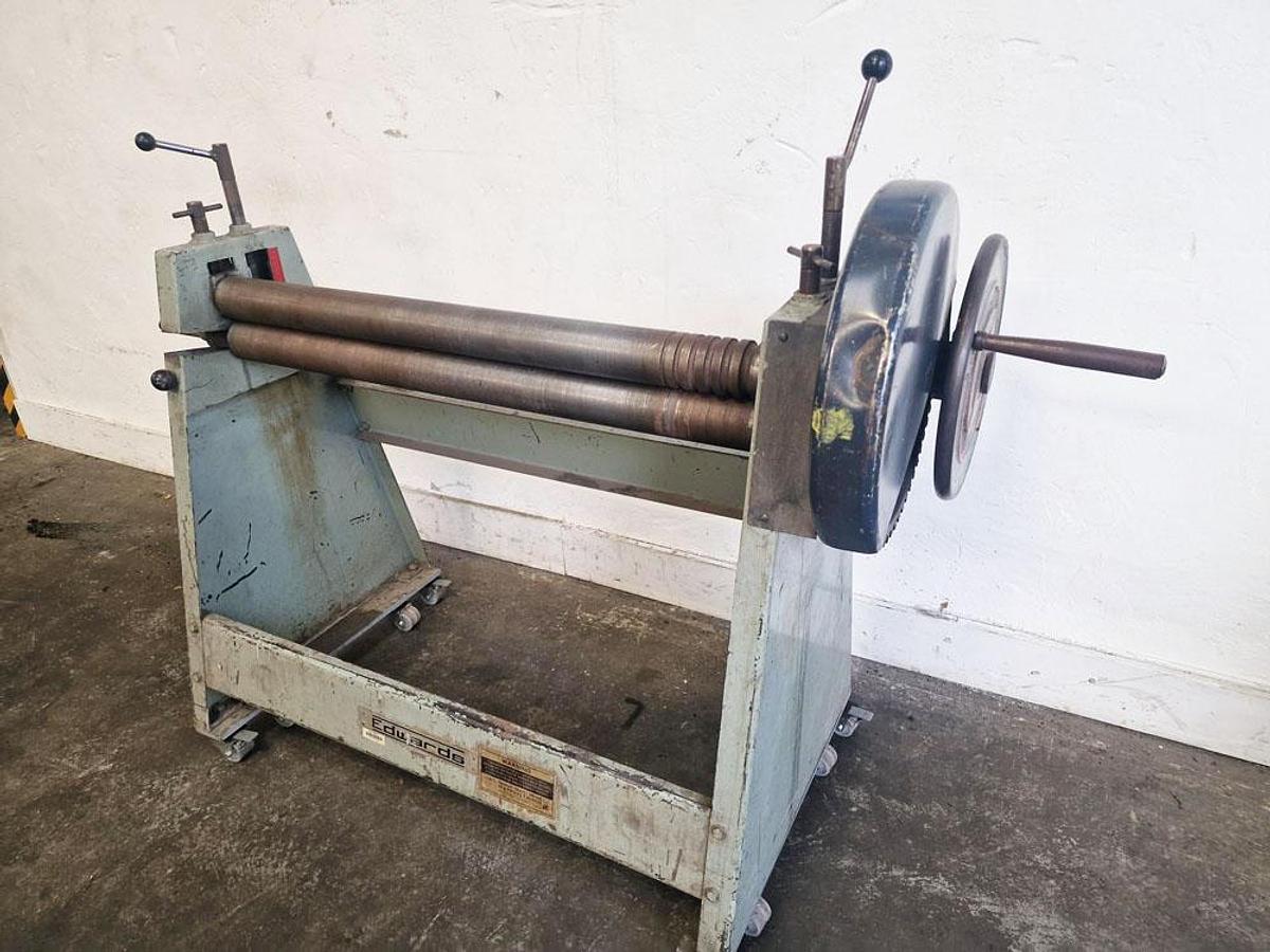 Used EDWARDS EGS 40" x 3" GEARED HAND ROLLS