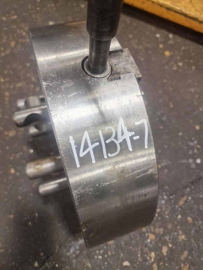 Used PRATT BURNERD 315mm D1-6 4 JAW CHUCK Model 1502 - 53201