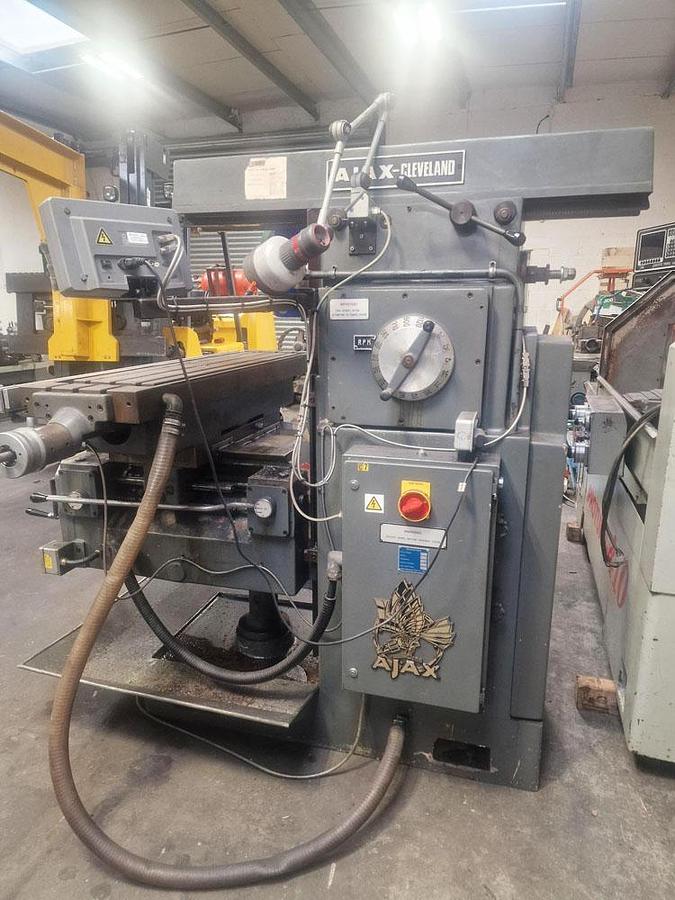 Used AJAX CLEVELAND No.2 UNIVERSAL MILL