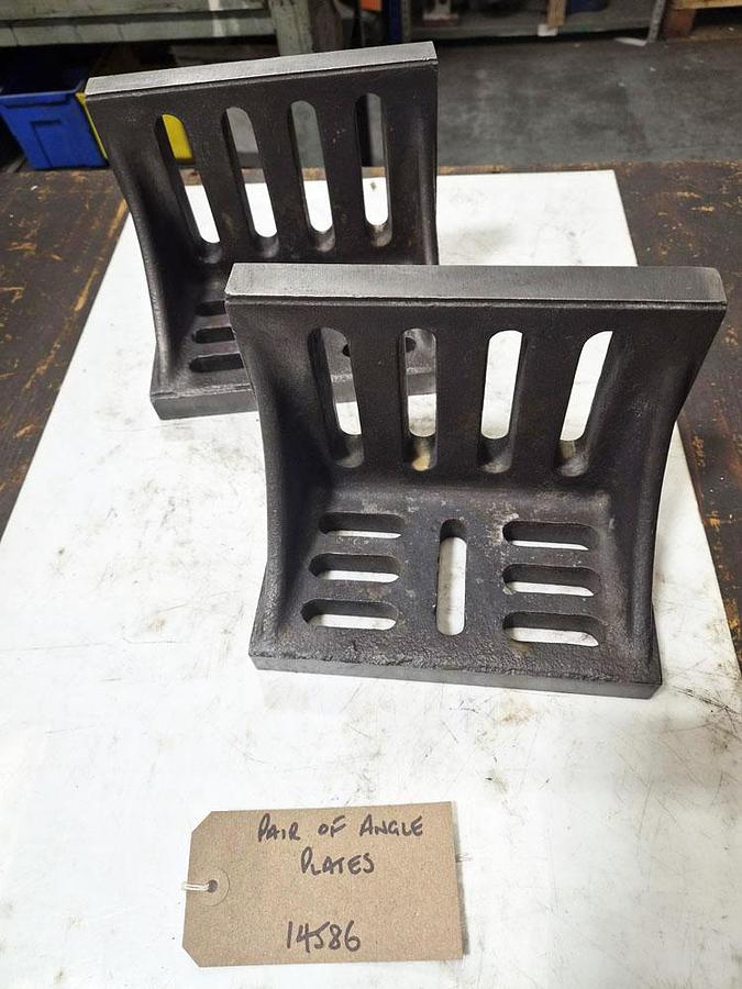 Used UNION PAIR OF ANGLE PLATES