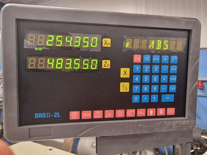 Used COLCHESTER MASTIFF 1400 x 80" GAP BED CENTRE LATHE