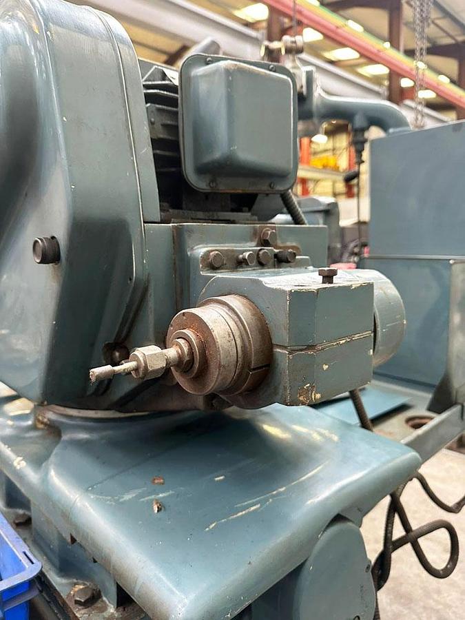 Used JONES & SHIPMAN 1300 EIU UNIVERSAL CYLINDRICAL GRINDER