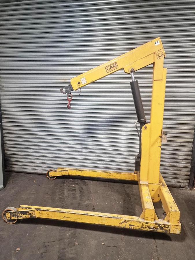Used CAM 2.5 TON ENGINE HOIST