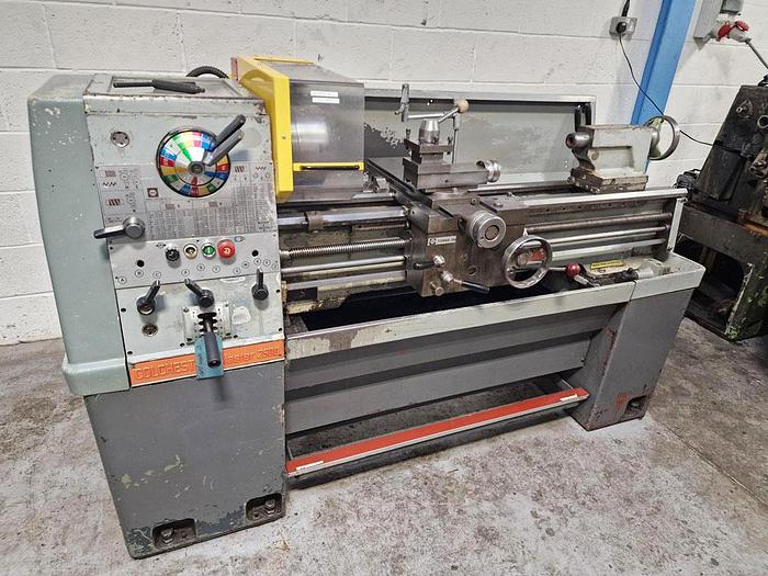 Used COLCHESTER MASTER 2500 13" x 40" GAP BED CENTRE LATHE