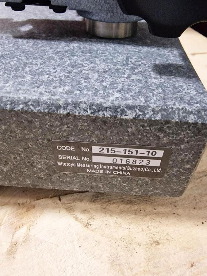 MITUTOYO DIAL GAUGE STAND Model 215-151-10