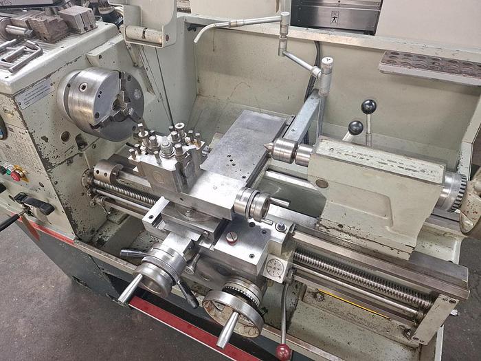 Used COLCHESTER STUDENT 1800 13" x 25" GAP BED CENTRE LATHE
