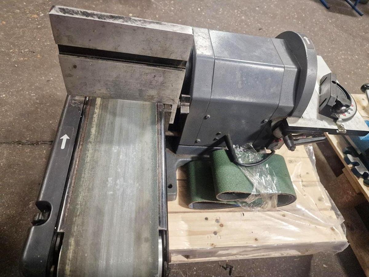 Used SIP 4" x 8" BELT / DISC SANDER