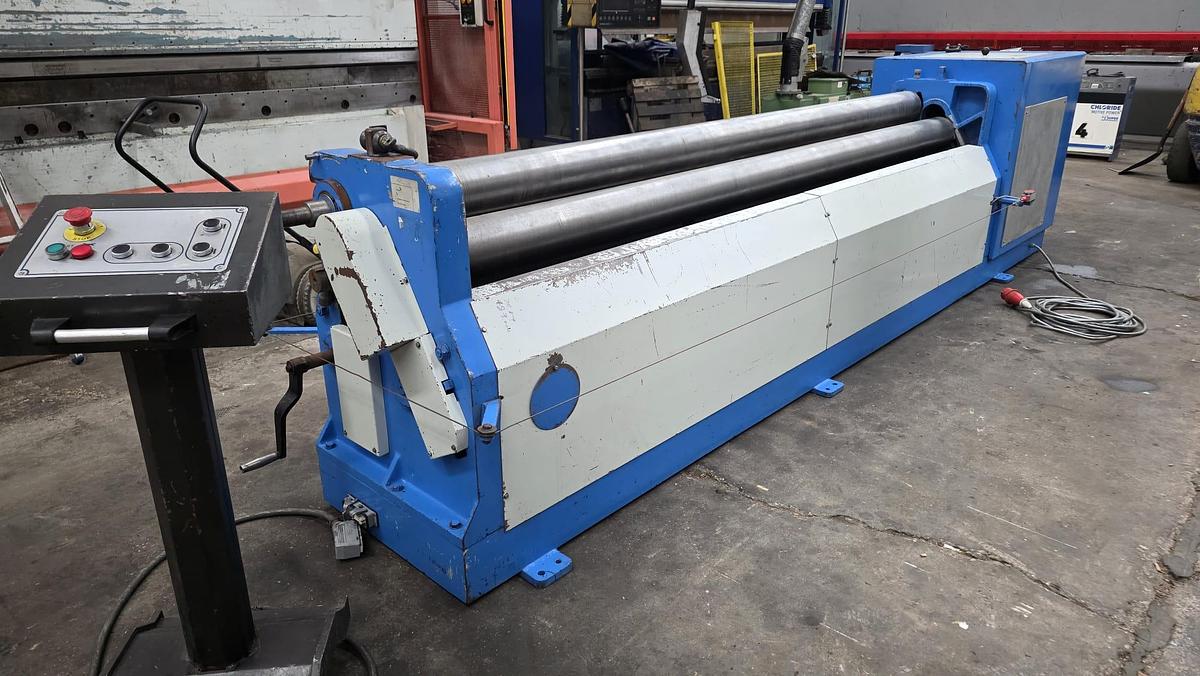 Used 2013 BIRLIK Model MSMS – 3030mm x 3mm Capacity Initial Pinch, Powered Bending Rolls,