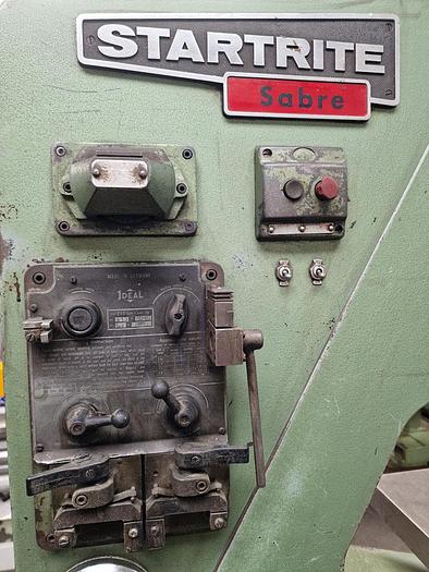 Used STARTRITE SABRE VERTICAL BANDSAW