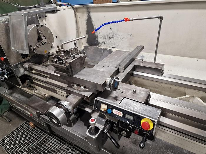 Used COLCHESTER MASCOT VS2000 17" X 80" GAP BED CENTRE LATHE