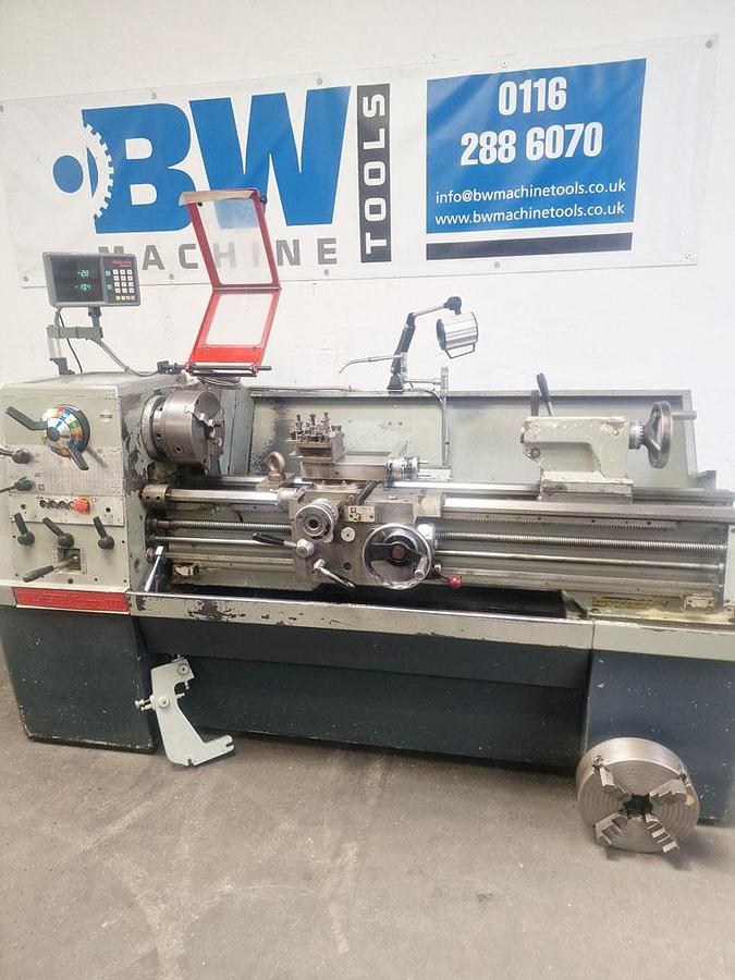 Used COLCHESTER TRIUMPH 2000 15" x 50" GAP BED CENTRE LATHE