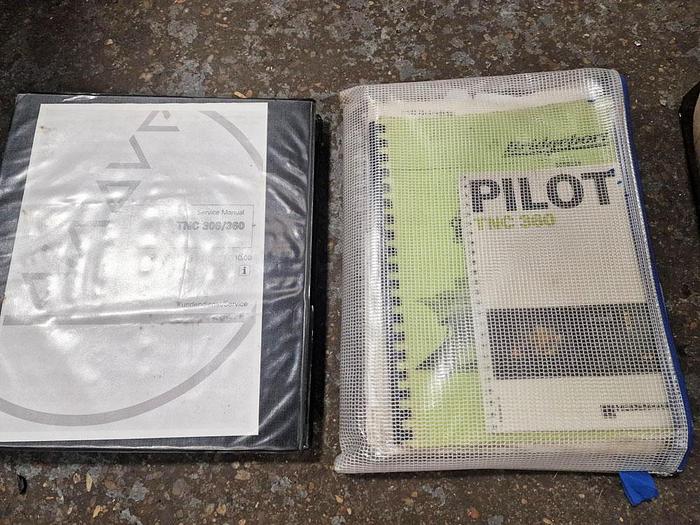 Used BRIDGEPORT SERIES 2 INTERACT 2 CNC MILL