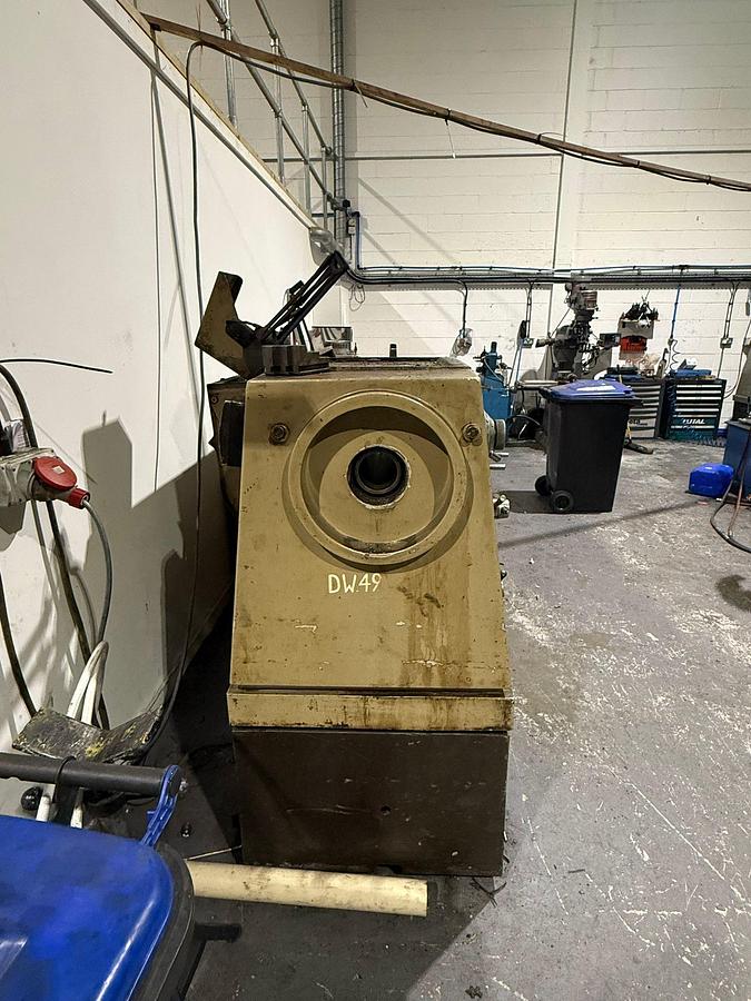 Used HARRISON M540 20" x 120" GAP BED CENTRE LATHE