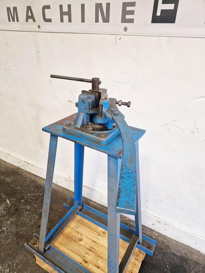 Used MIRACLE No.2 BAR BENDER