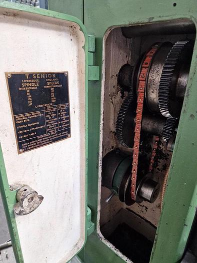 Used TOM SENIOR M1 MILLING MACHINE
