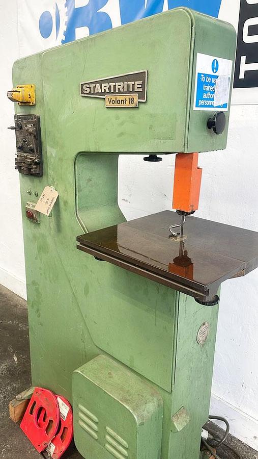 Used STARTRITE VOLANT 18 VERTICAL BANDSAW