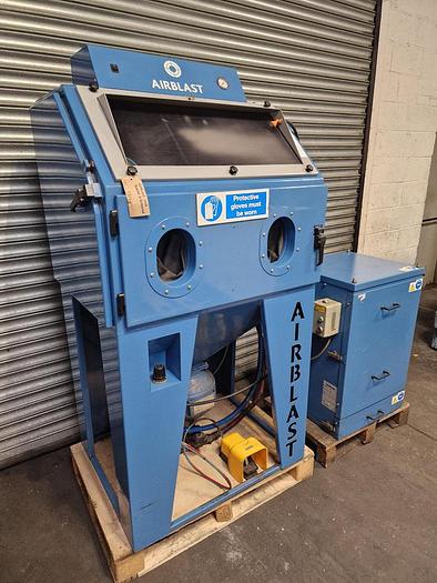 Used AIRMASTER  SHOT BLASTER & EXTRACTOR