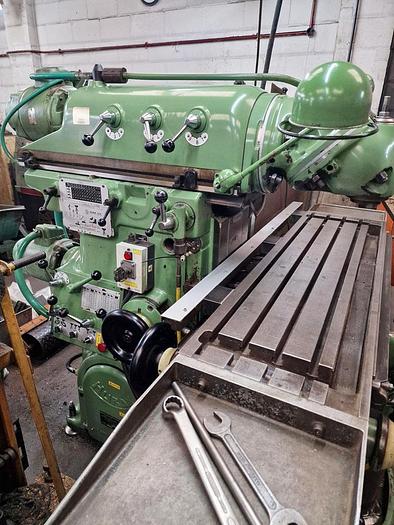 Used HURON KU4 RAM TYPE UNIVERSAL MILLING MACHINE