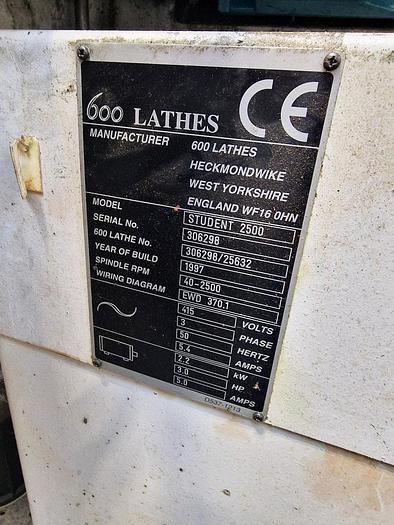 Used 1997 COLCHESTER STUDENT 2500 13" x 40" GAP BED CENTRE LATHE