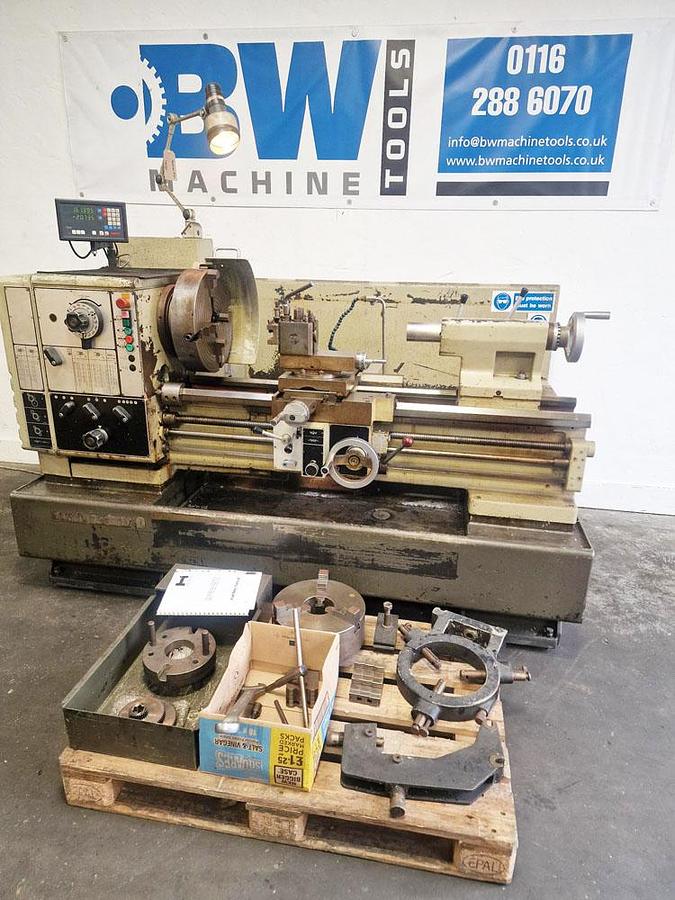 Used HARRISON M500 530 x 1000mm GAP BED CENTRE LATHE