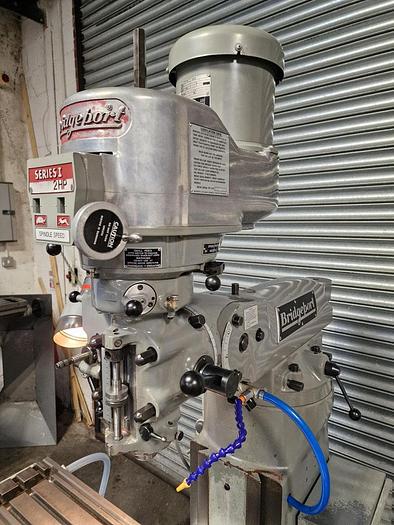 Used BRIDGEPORT SERIES 1 BR2J2 TURRET MILL