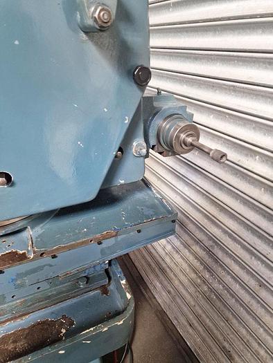 Used JONES & SHIPMAN 1311 EIU UNIVERSAL CYLINDRICAL GRINDER