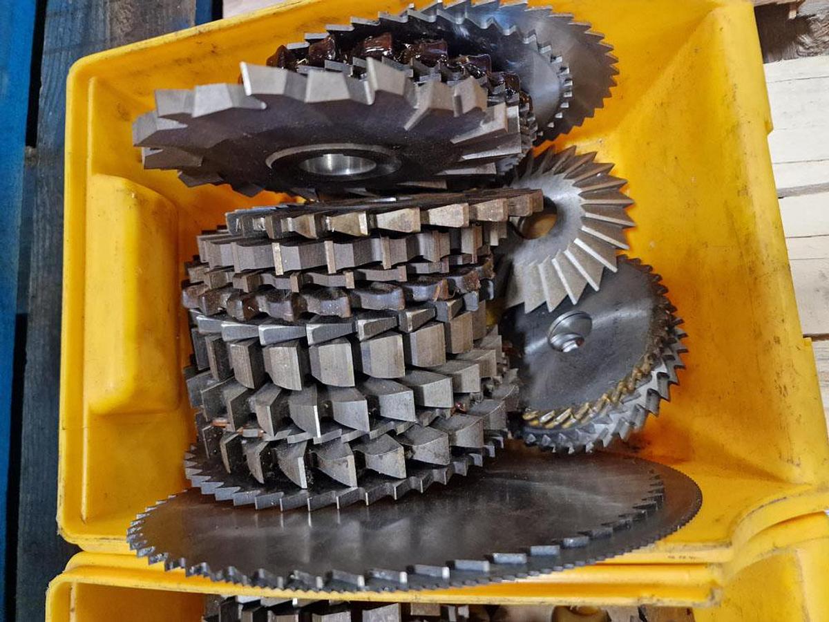 Used UNKNOWN MISCELLANEOUS SIDE & FACE CUTTERS