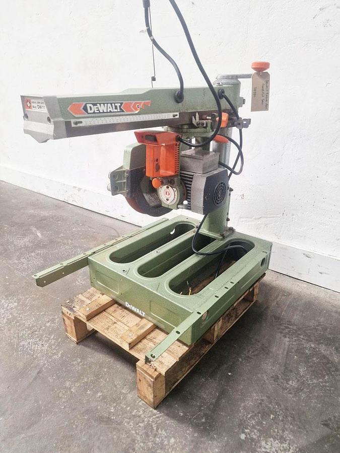 Used DEWALT RADIAL ARM CROSS CUT SAW