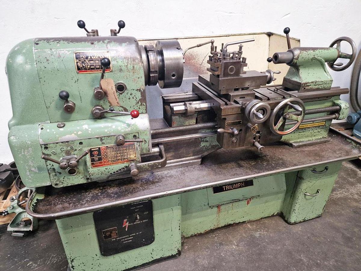 Used COLCHESTER TRIUMPH Mk.1 15" x 30" GAP BED CENTRE LATHE