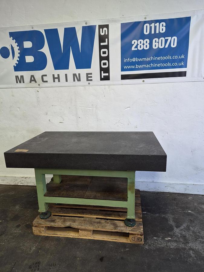 Used UNKNOWN GRANITE SURFACE TABLE ON STAND