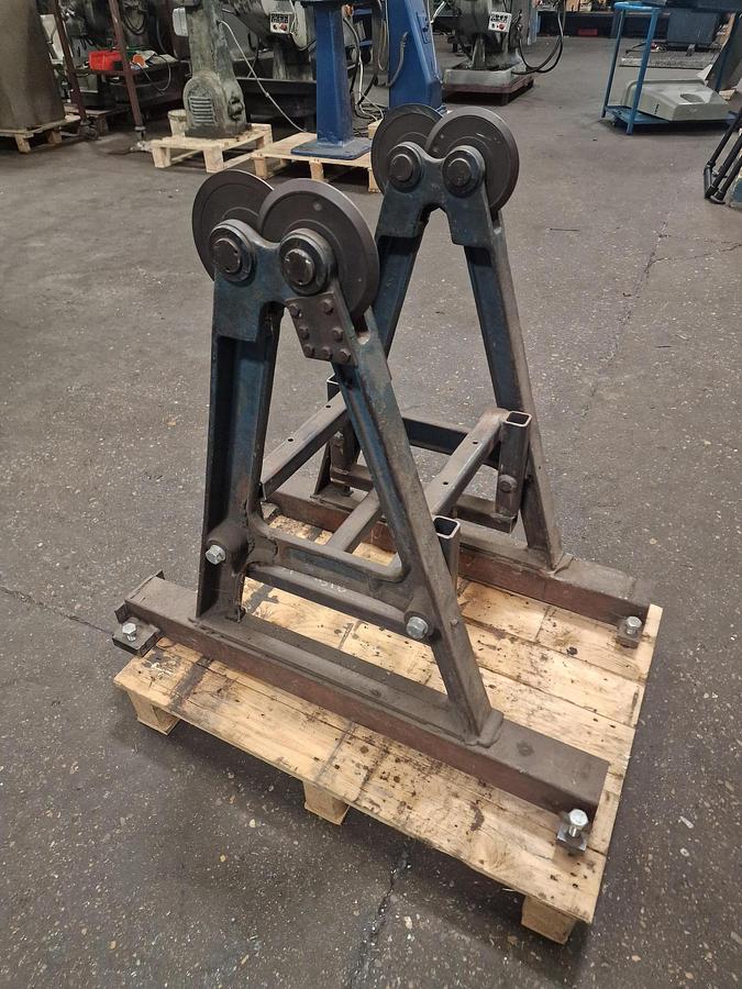Used UNKNOWN WHEEL BALANCER
