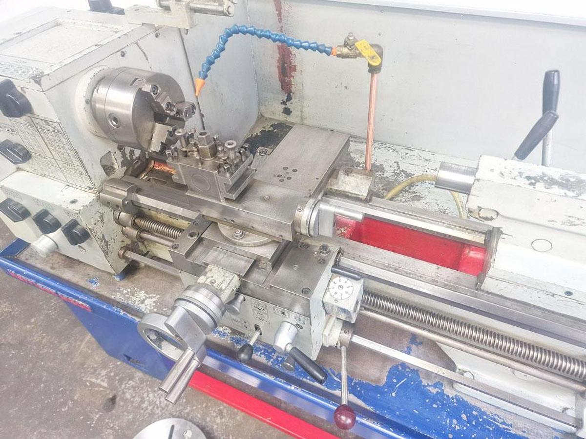 Used HARRISON M300 13" x 25" GAP BED CENTRE LATHE