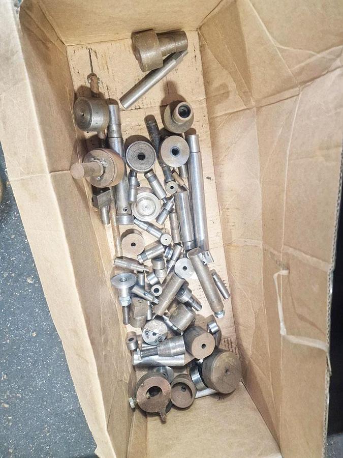 Used HUNTON MISCELLANEOUS FLYPRESS TOOLING
