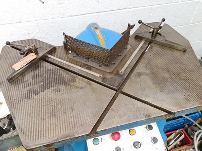 Used COMACA CORNER NOTCHER