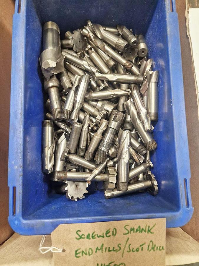 Used UNKNOWN END MILLS & SLOT DRILLS