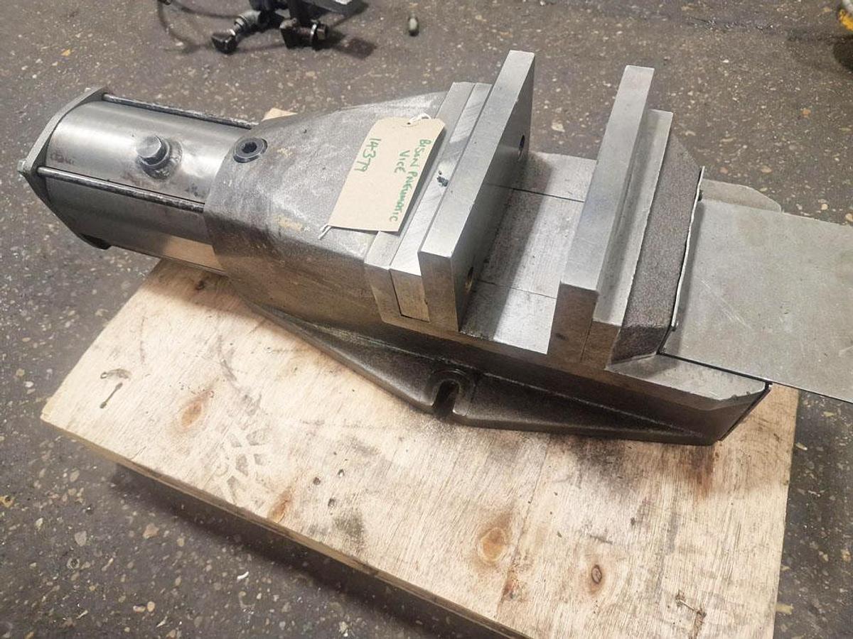 Used BISON PNEUMATIC VICE