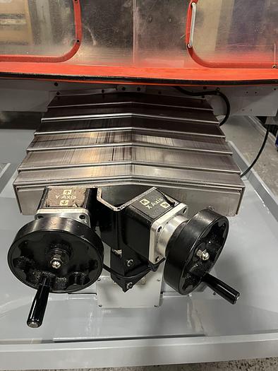 Used 2012 XYZ SMX4000 CNC BED MILL