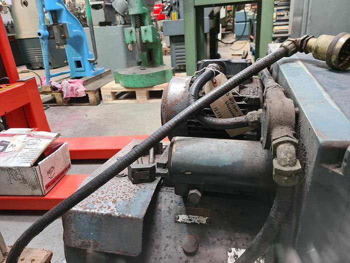 Used JONES & SHIPMAN UJ1200 UNIVERSAL MOTORISED WORKHEAD