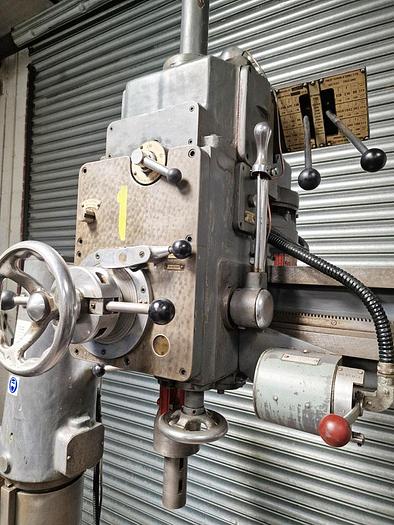Used FREDERICK TOWN RADIAL ARM DRILL Model AE5 42 Inch