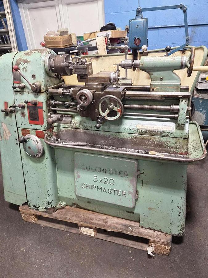 Used COLCHESTER CHIPMASTER 10" x 20" STRAIGHT BED CENTRE LATHE