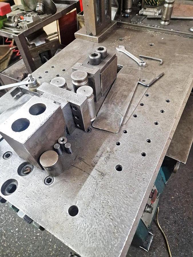 Used LANGLEY LANGLEY HORIZONTAL HYDRAULIC PRESS